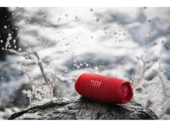 JBL Bluetooth Speaker Charge 5 Rot 4